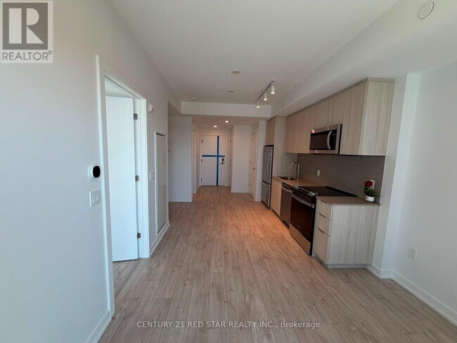 Photo du bâtiment - 740 Whitlock Ave
