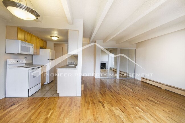 Photo - Cozy Condo with Assigned Parking Spot and Balcony