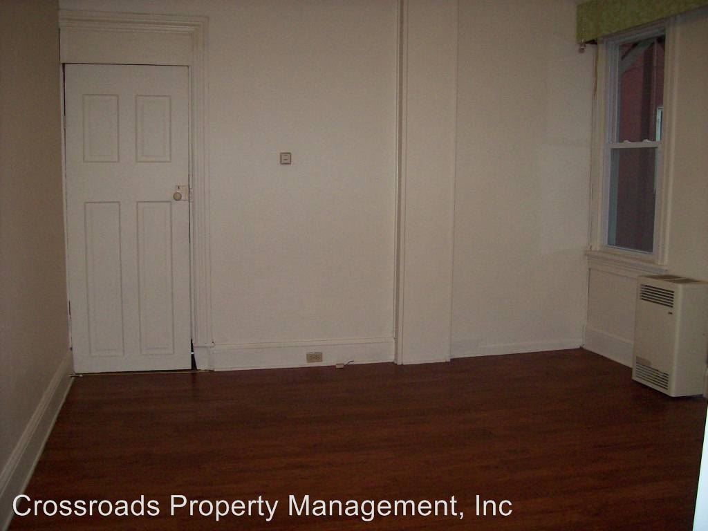 Building Photo - 607 W Orange St