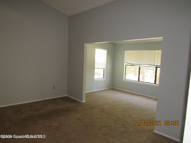 Foto del edificio - 225 S Tropical Trail