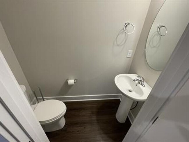 Foto del edificio - Spacious - Close to Downtown Greenville 3/2.5 Available April 1st