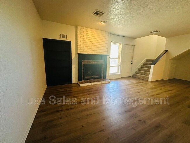 Foto del edificio - 11413 Springhollow Rd