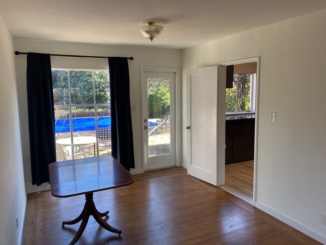 Foto del edificio - 648 K St