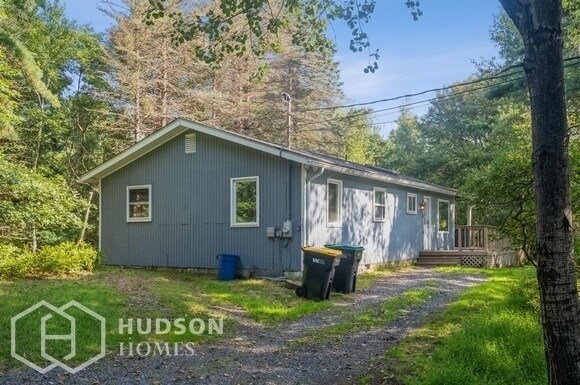 Primary Photo - AVAILABLE NOW! - 189 Sage Rd, Long Pond, P...