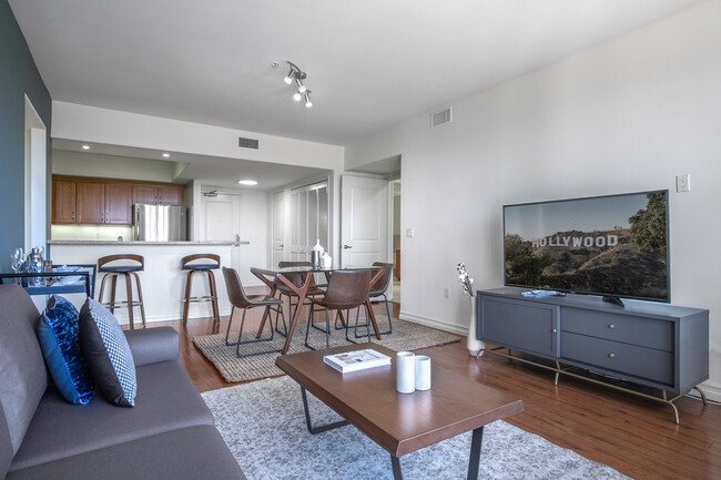 Foto del edificio - The Admiralty, 4170 Admiralty Way