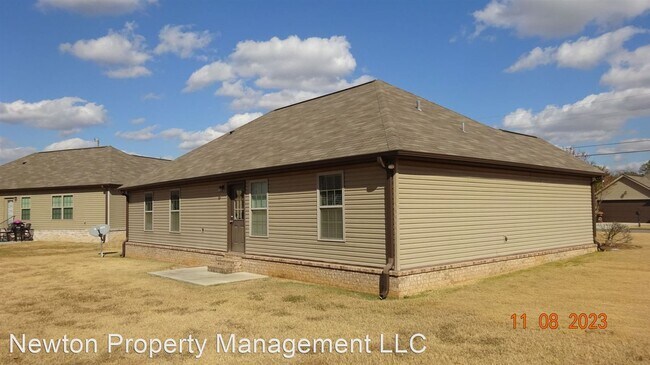 Building Photo - 3 br, 2 bath House - 17813 Sallows Drive