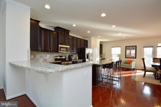 Building Photo - 1792 Rockledge Terrace
