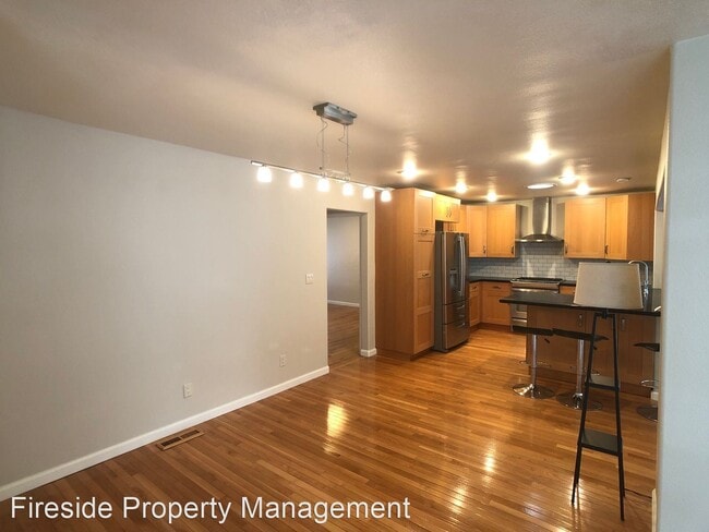Building Photo - 3 br, 2 bath House - 1209 Malone Road
