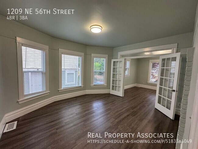 Photo - 1209 NE 56th St House