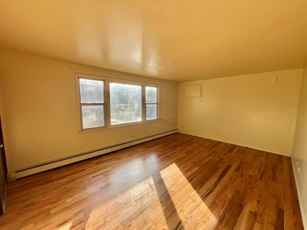 Building Photo - 13507 Seeley Ave