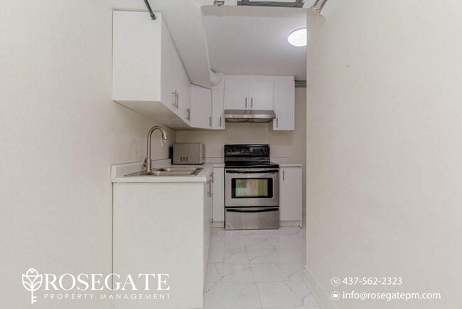 Building Photo - 1-Bedroom Corner Basement Apartment with Parking – Brampton