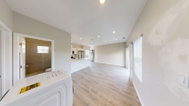 Building Photo - New 4 bed house with Private Deck!