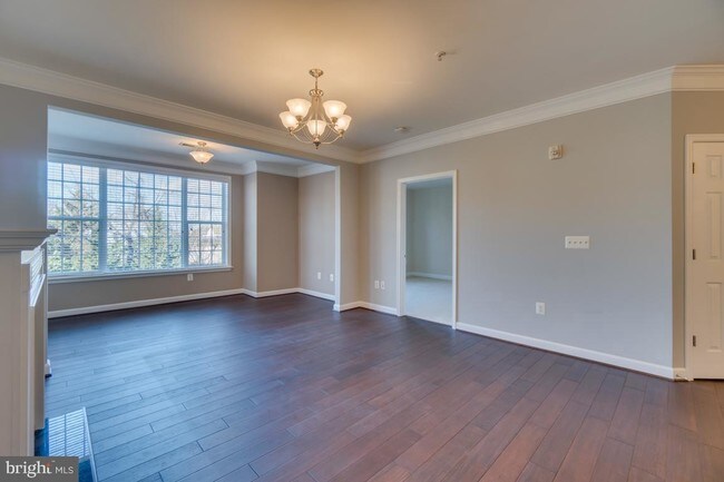 Foto del edificio - 621 Cobblestone Blvd