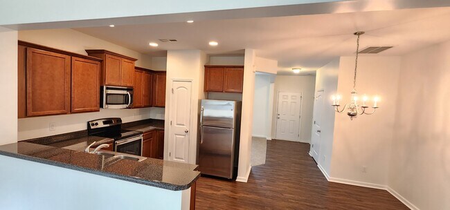 Kitchen - 14421 Oak Springs Way