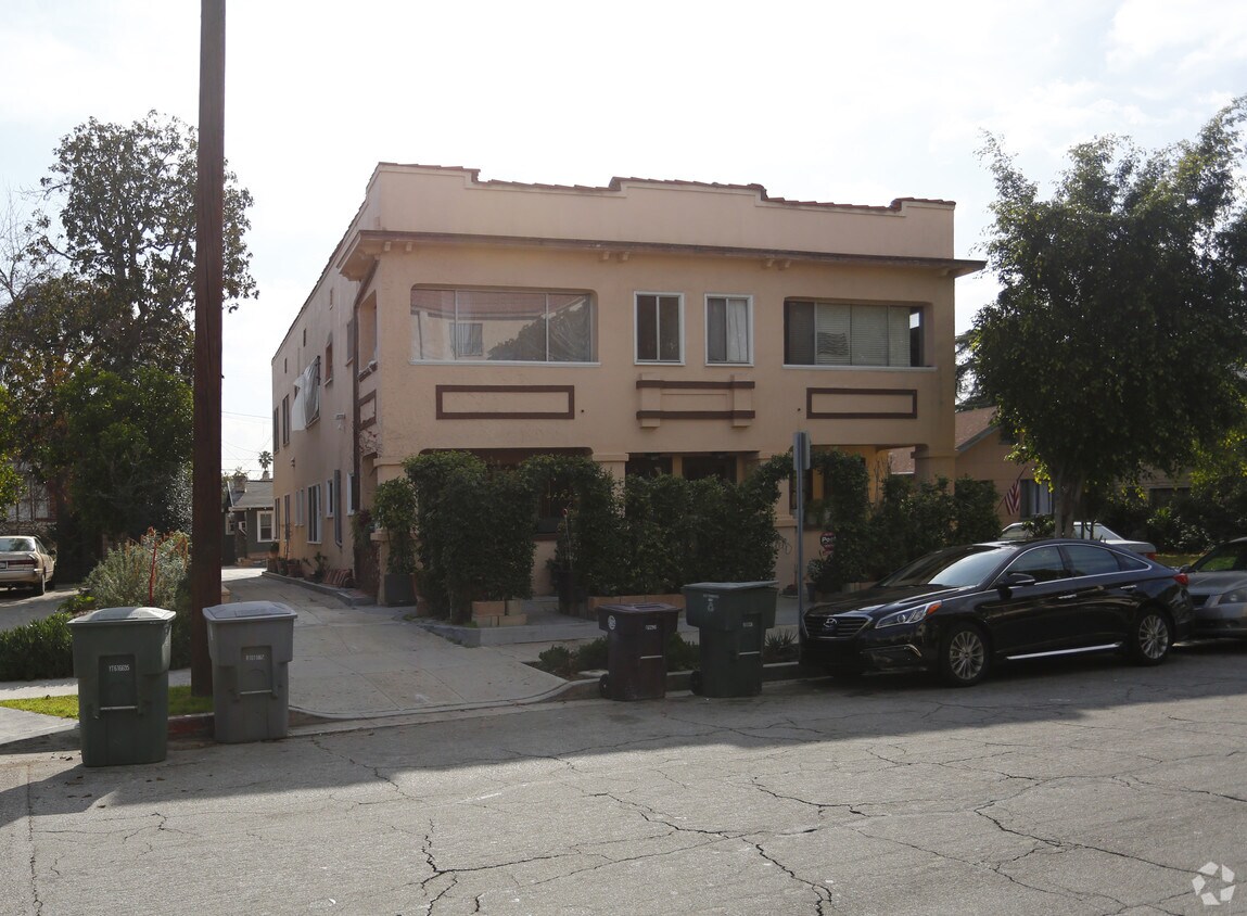 Foto del edificio - 200 W Lomita Ave