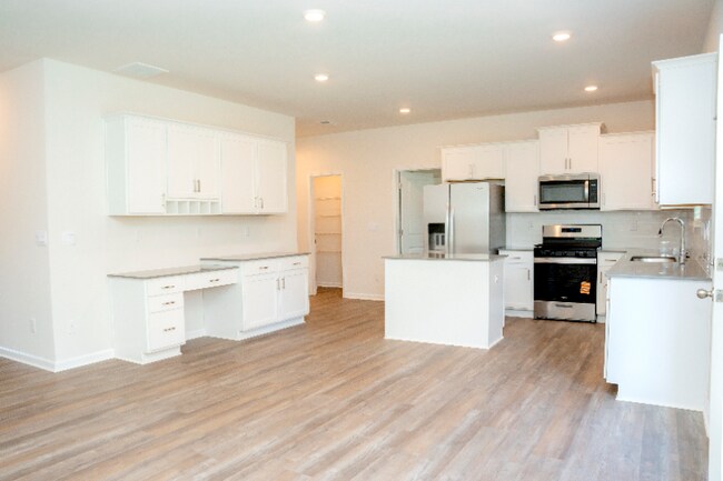 Foto del edificio - 217 Giant Oak Ave