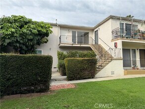 Building Photo - 1524 Stanford St