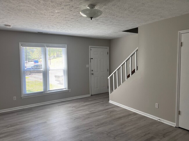Foto del edificio - Near Cape Fear Valley Hospital - 2 bedroom...