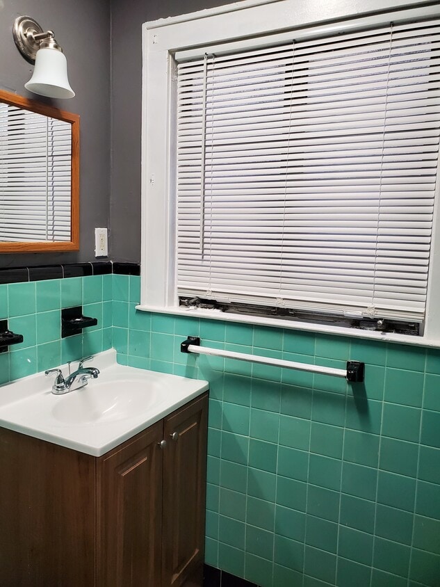 Foto principal - 37 Hooker Ave