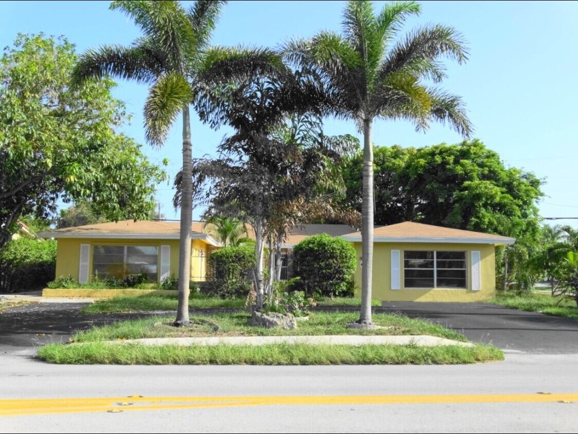 1600 NE 56th St, Fort Lauderdale, FL 33334 Townhouse for Rent in Fort