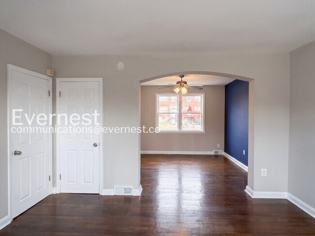 Foto del edificio - 1408 Cedarcroft Rd