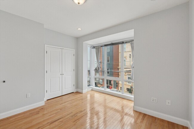 Foto del edificio - 1846 N 17th St