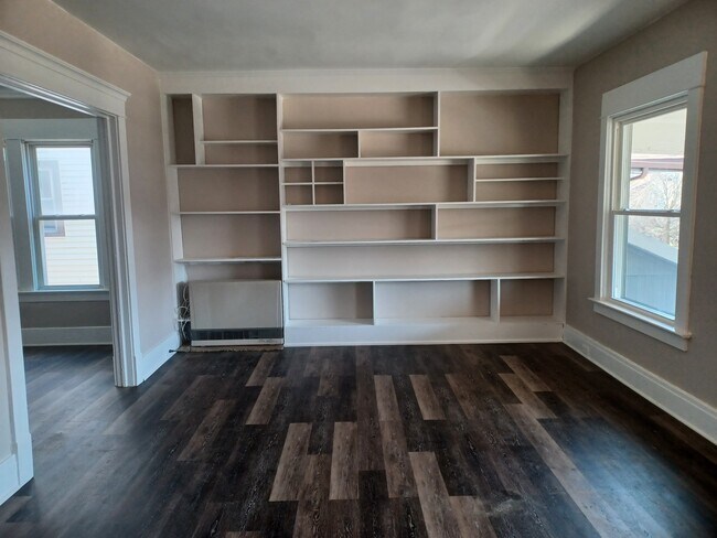 Living Room - 135 Fordham Dr