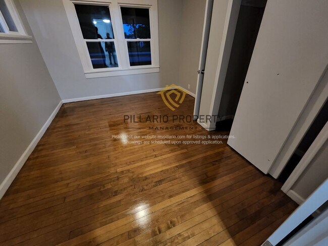 Building Photo - $500 OFF MOVE-IN SPECIAL!!! Newly Renovate...