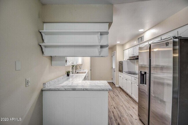 Foto del edificio - 6340 E Boise St
