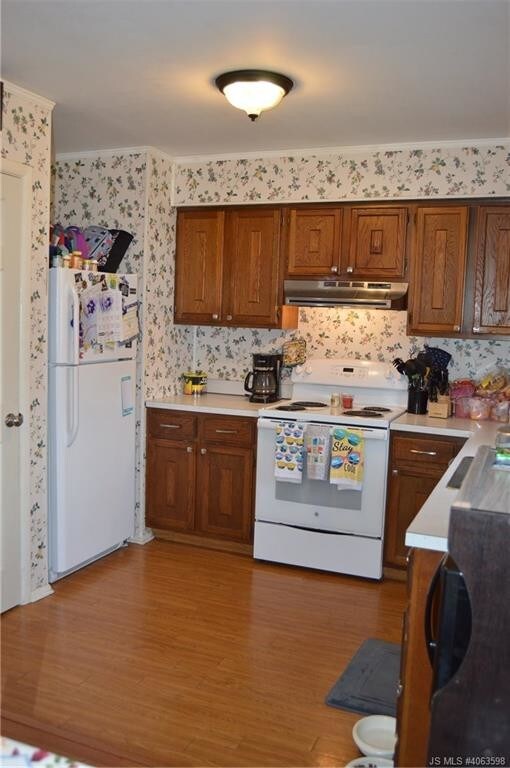 Building Photo - 194 Beverly Dr