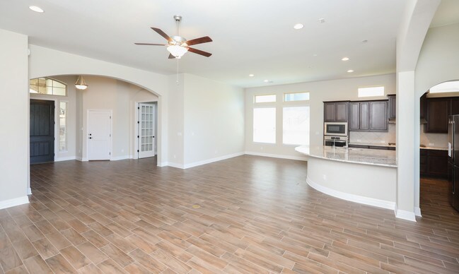 Building Photo - 5108 Alonso Dr
