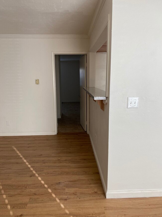 Foto del edificio - 1027 Agate St