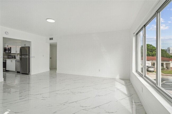 Building Photo - 740 82nd St