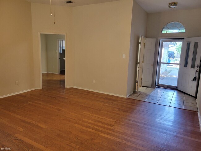 Foto del edificio - 3 br, 2 bath House - 1764 Independence Road