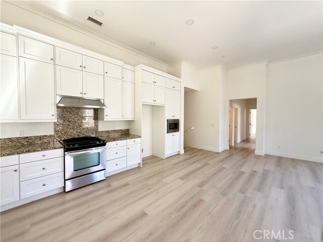 Building Photo - 202 Kempton