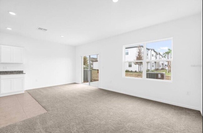 Building Photo - 5942 Chestnut Grv Pl