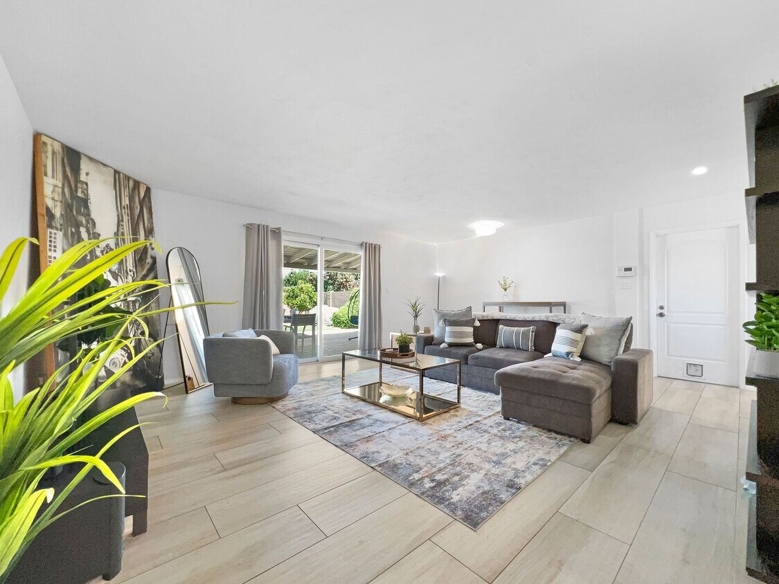 Foto principal - 7514 E Hazelwood St
