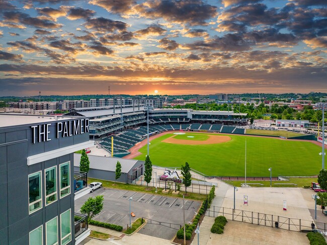 Building Photo - The Palmer