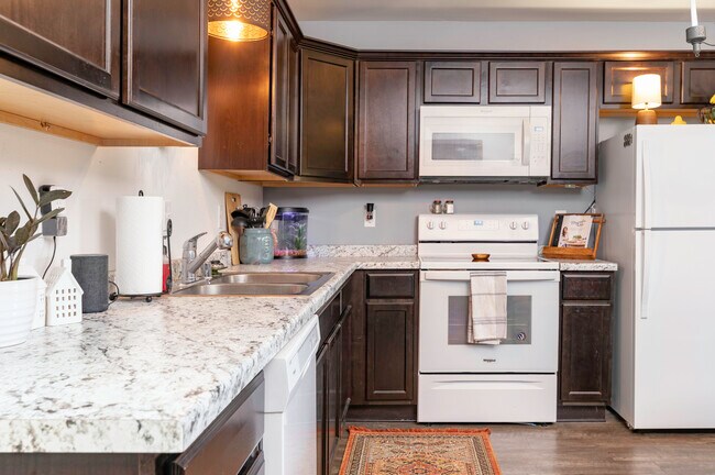 Cocina - Pineview Townhomes