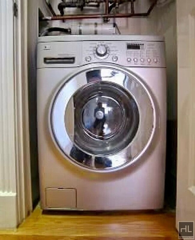 Foto del edificio - East 13th Street