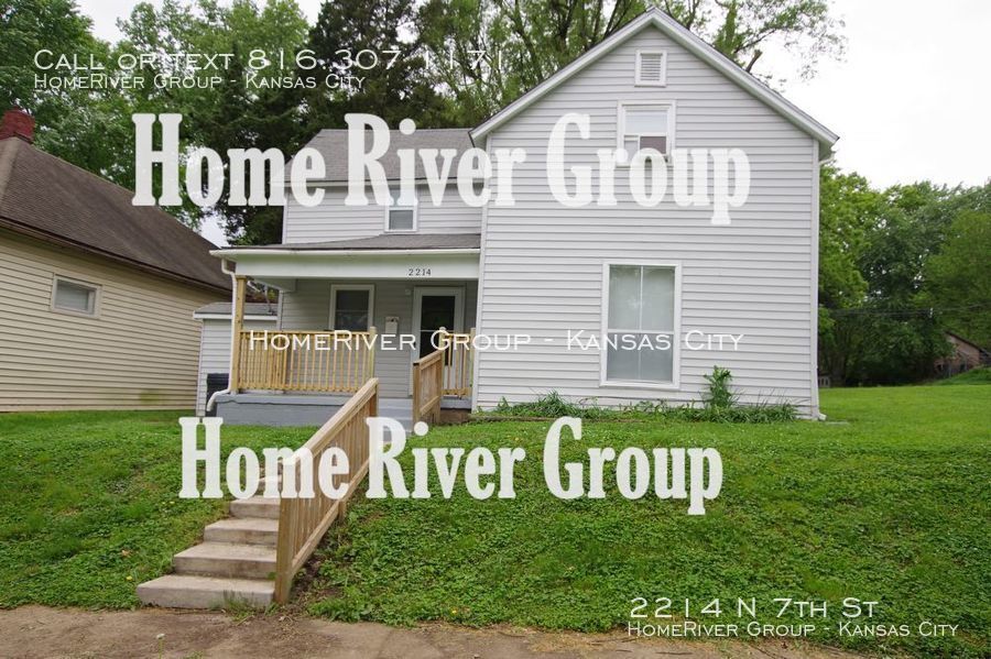 Primary Photo - 4 bedroom 2 bath St Joe Home