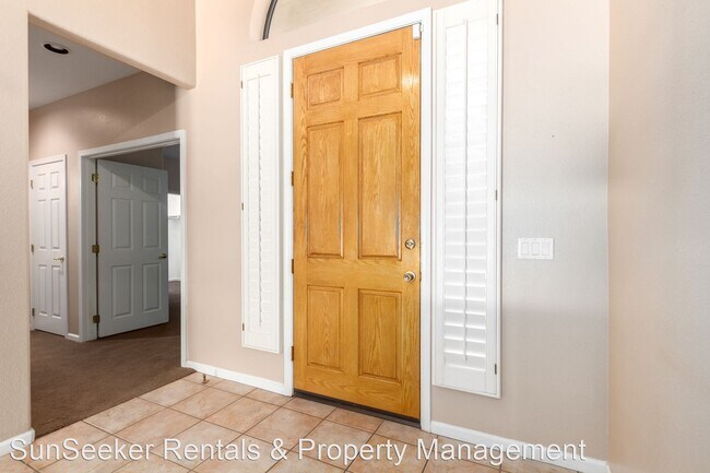 Foto del edificio - 4 br, 3 bath House - 13266 W Palm Ln