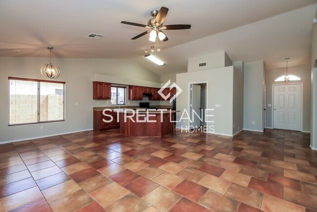 Building Photo - Charming 3 Bedroom in Gilbert!