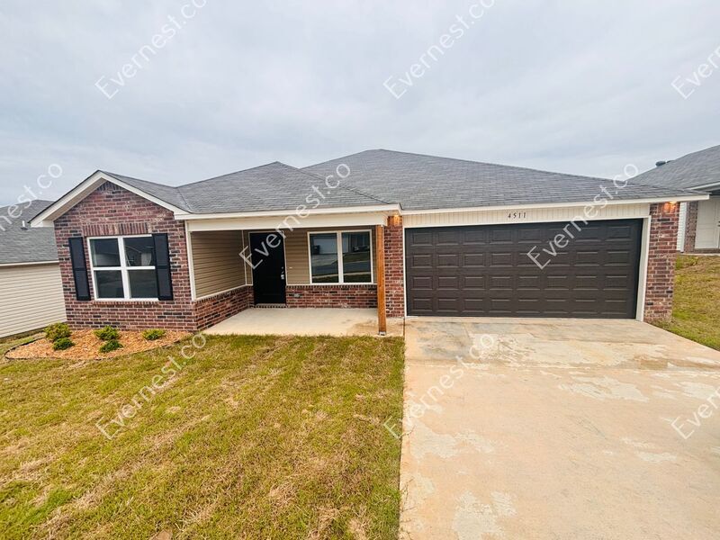 Primary Photo - 4511 Olympic Dr