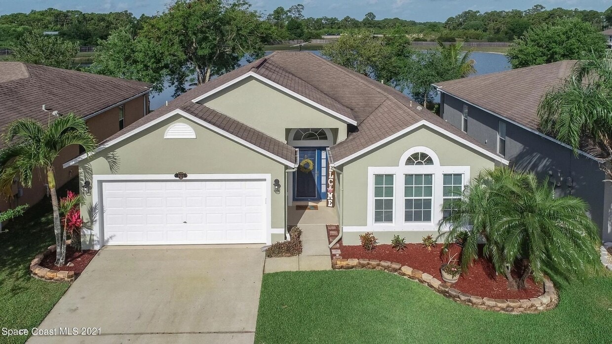 Foto principal - 3605 Burdock Ave