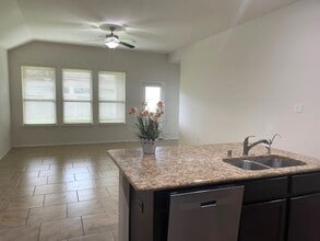 Building Photo - 23727 San Barria Dr