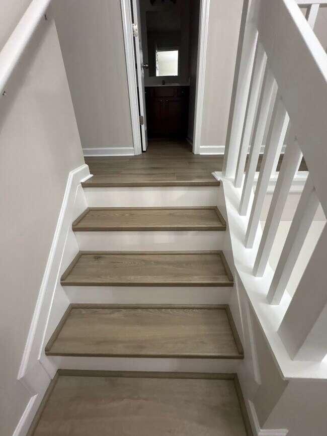 Building Photo - 655 Grasswren Way