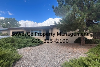 Building Photo - 1032 Zuni Dr