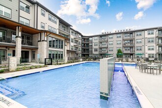 Building Photo - Mera Craig Ranch 55+ Active Adult