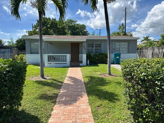 Building Photo - 3461 Ocean Pky